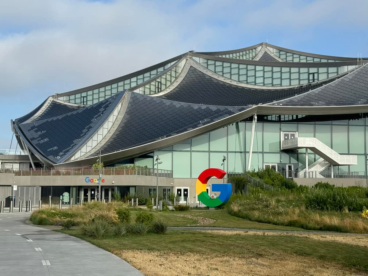 Google Bay View campus